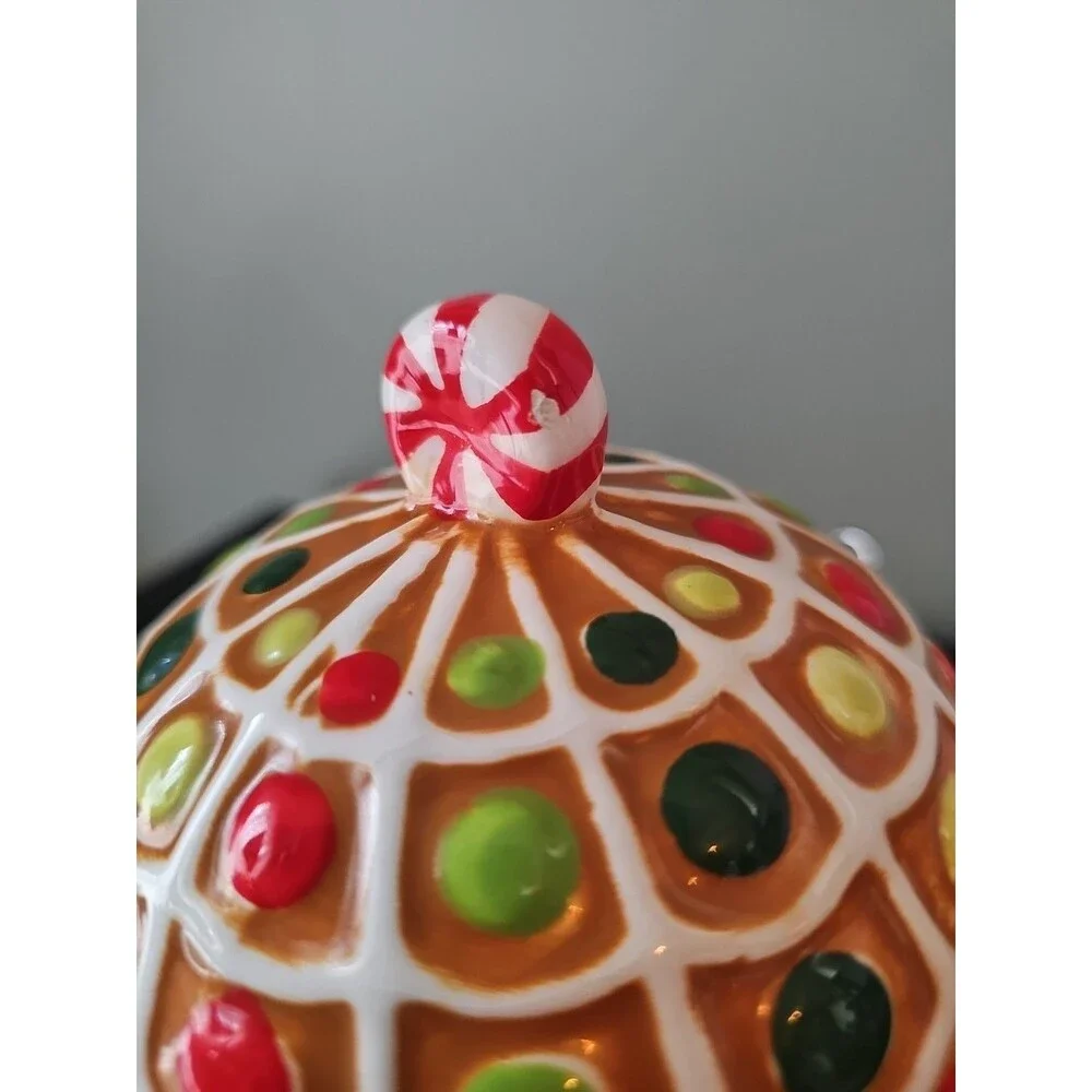 Sleigh Bell Bistro Christmas 16oz Gingerbread House Hinged Cookie Candy Jar